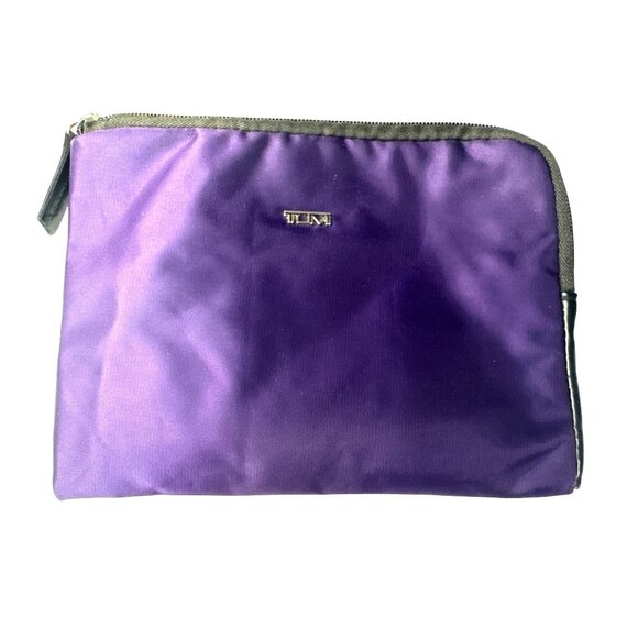 Tumi For Delta Airlines Purple Travel Toiletry Kit Bag With Accessories - Picture 1 of 8